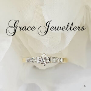 18ct Gold Solitaire Diamond Ring